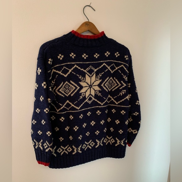 Ralph Lauren Sweaters - VINTAGE ralph lauren blue and cream snow flake knit sweater